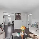 Tranquil 2Br Apt Ne Mpls - 8073 Apt 4