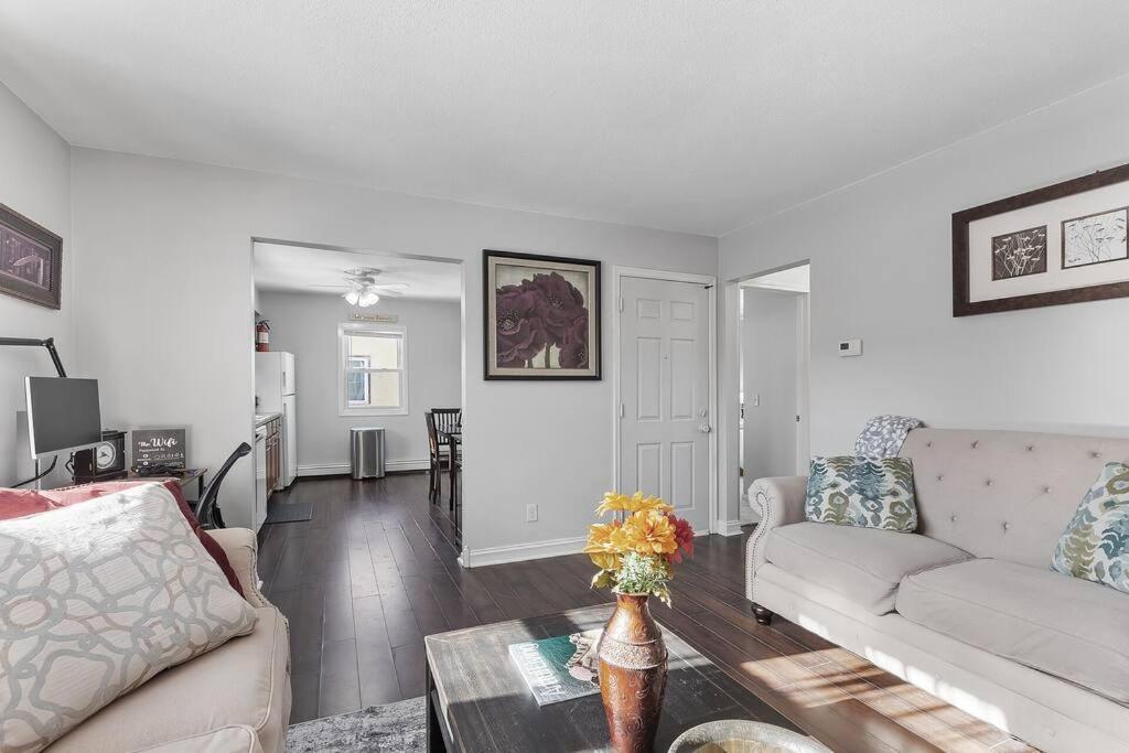 Apartamento Tranquil 2br Ne Mpls - 8073 4