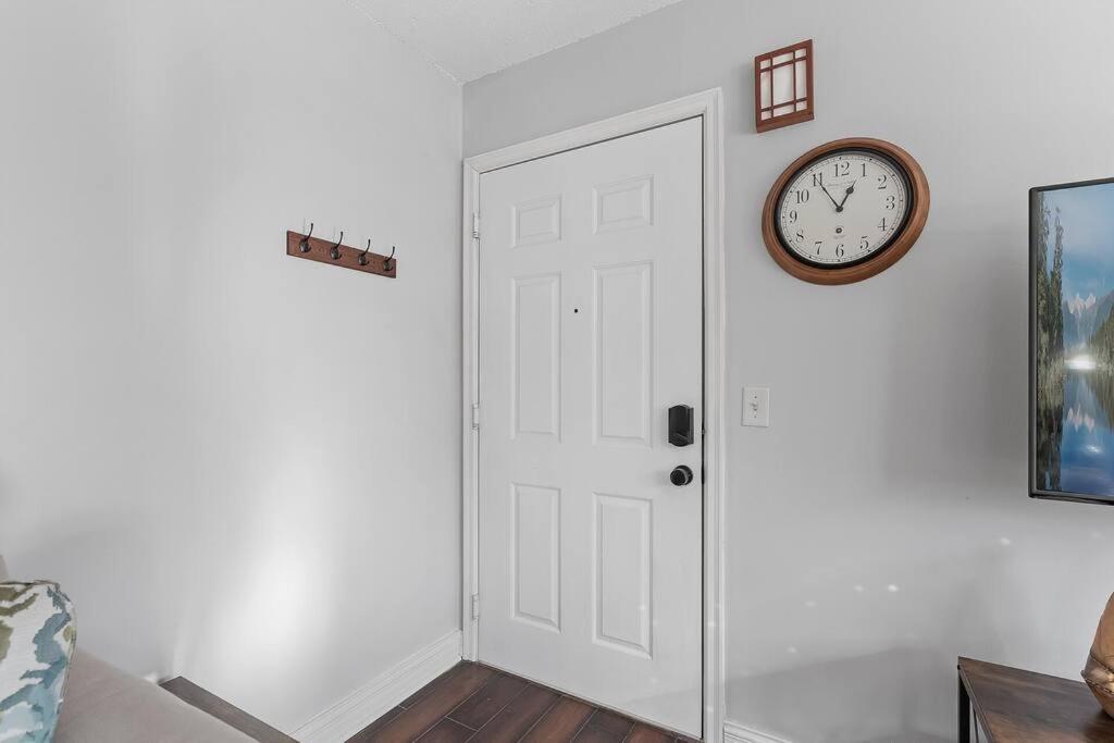 Tranquil 2br Ne Mpls - 8073 4