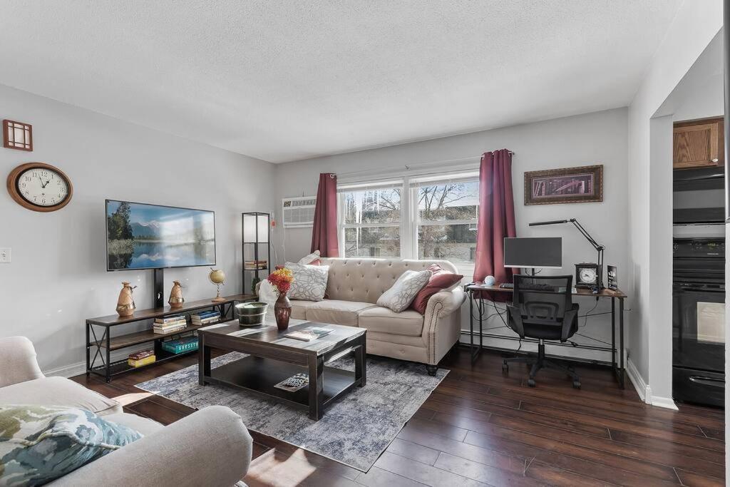 Apartamento Tranquil 2br Ne Mpls - 8073 4 *